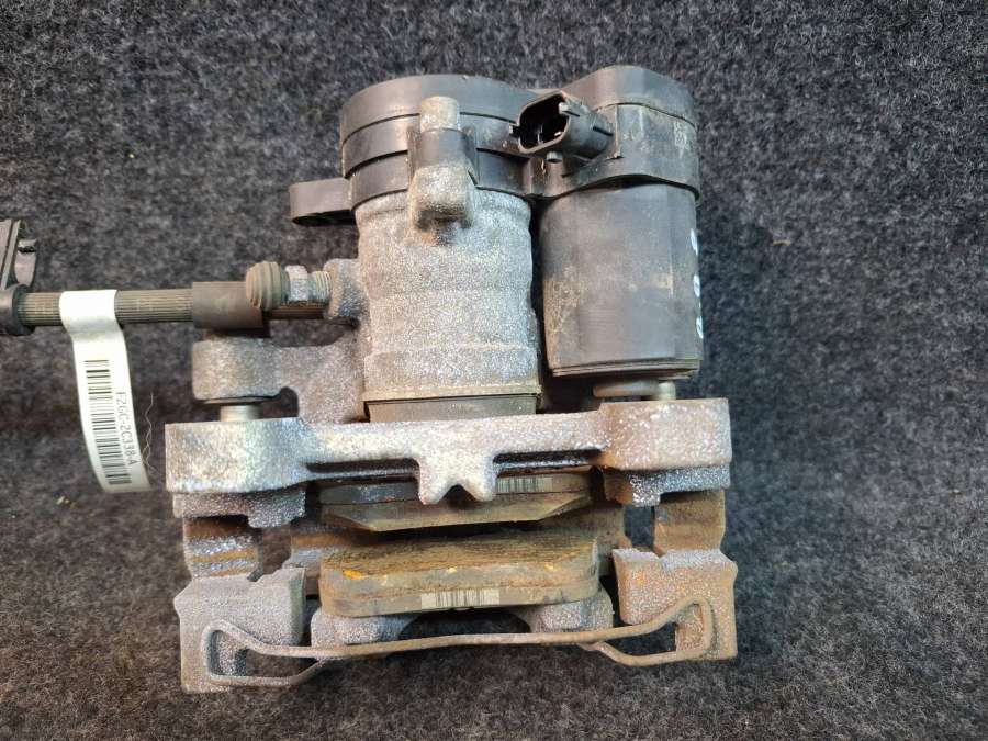 KG9C2D250C Суппорт тормозной задний правый  Ford Edge внедорожник 5 дв. 2020г. | Фото № 2  KG9C2D250C Суппорт тормозной задний правый  Ford Edge внедорожник 5 дв. 2020г. - Фото 2