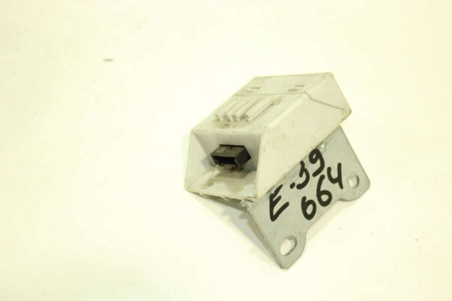 8386932 Датчик положения кузова BMW 5 E39 1999г. | Фото № 1 8386932 Датчик положения кузова BMW 5 E39 1999г. - Фото 1