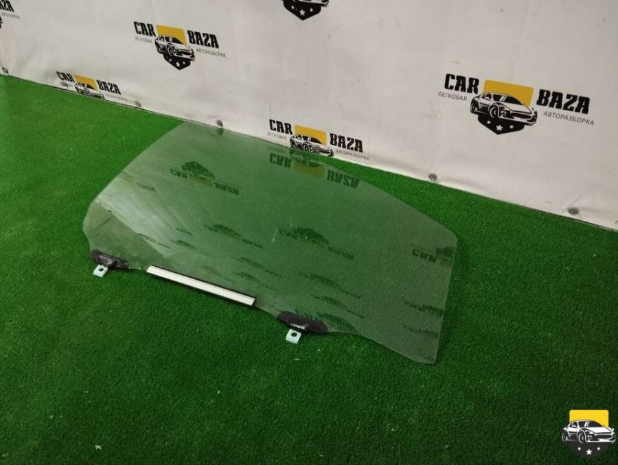 6811052310 Стекло двери передней правой  Toyota Yaris 2 2008г. | Фото № 2  6811052310 Стекло двери передней правой  Toyota Yaris 2 2008г. - Фото 2