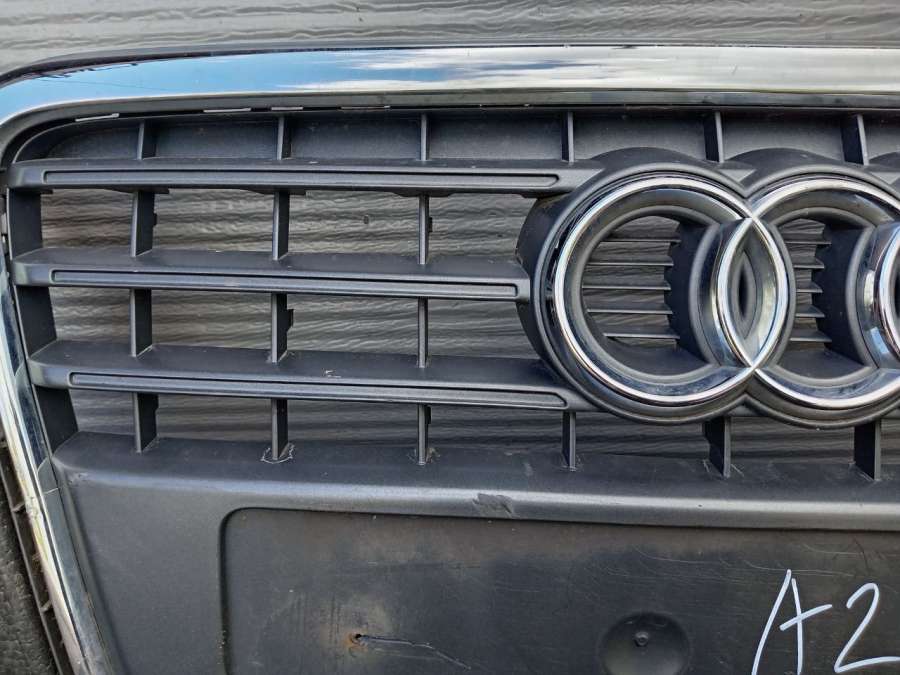 8K0853651 Решетка радиатора  Audi A4 B8 2008г. | Фото № 13  8K0853651 Решетка радиатора  Audi A4 B8 2008г. - Фото 13