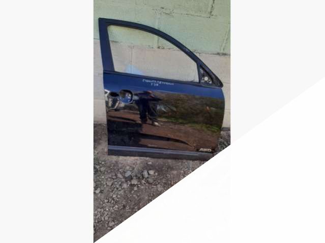 Дверь передняя правая Kia Sorento 2011г. | Фото № 1 Дверь передняя правая Kia Sorento 2011г. - Фото 1