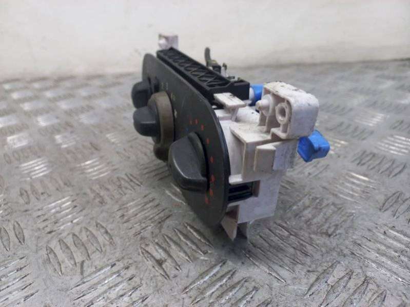 T1001639U Блок управления печки/климат-контроля Renault Logan 2010г. | Фото № 3 T1001639U Блок управления печки/климат-контроля Renault Logan 2010г. - Фото 3