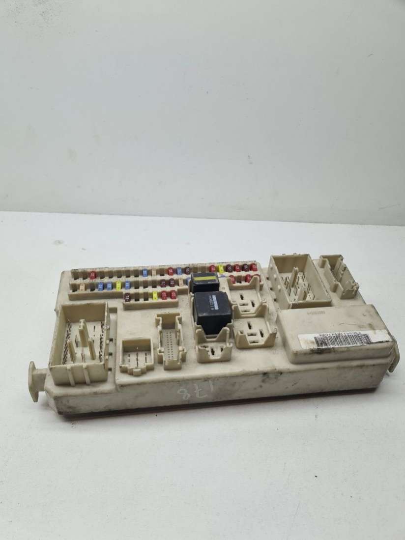 4M5T14A073AC Блок реле Ford Focus 1 2005г. | Фото № 2 4M5T14A073AC Блок реле Ford Focus 1 2005г. - Фото 2