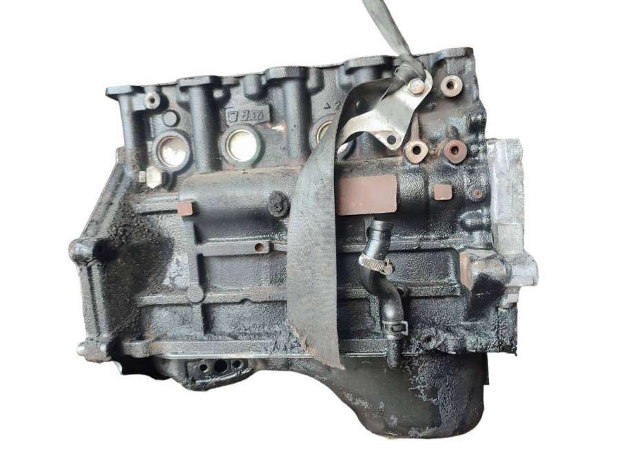 4D68 Блок цилиндров  Mitsubishi Space Wagon 2 1997г. | Фото № 3  4D68 Блок цилиндров  Mitsubishi Space Wagon 2 1997г. - Фото 3