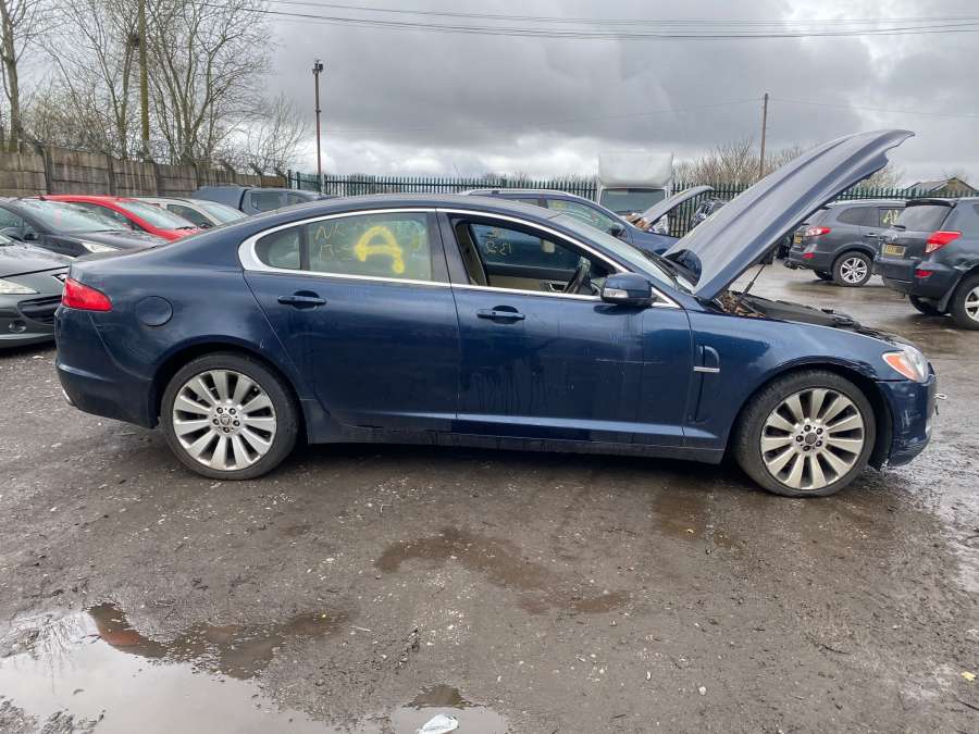 8X2314540AD Блок управления стеклоподъемниками Jaguar XF (X250) (2007-2015) Седан 2008г. | Фото № 9 8X2314540AD Блок управления стеклоподъемниками Jaguar XF (X250) (2007-2015) Седан 2008г. - Фото 9