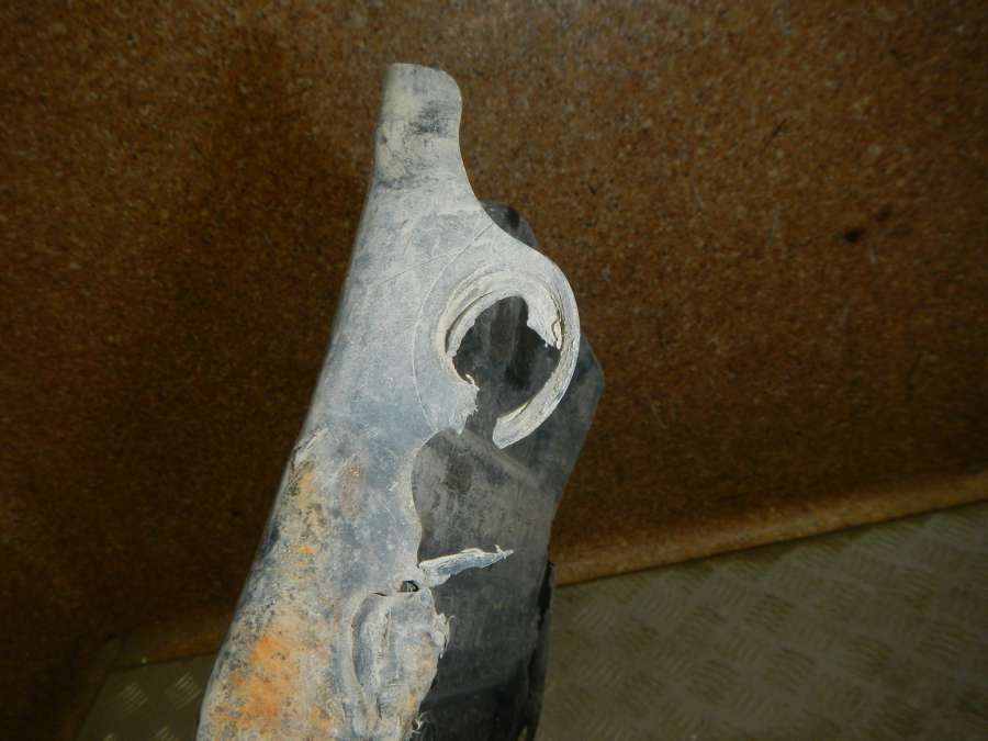 5144342010 Пыльник двигателя боковой правый  Toyota Rav4 0000г. | Фото № 2  5144342010 Пыльник двигателя боковой правый  Toyota Rav4 0000г. - Фото 2