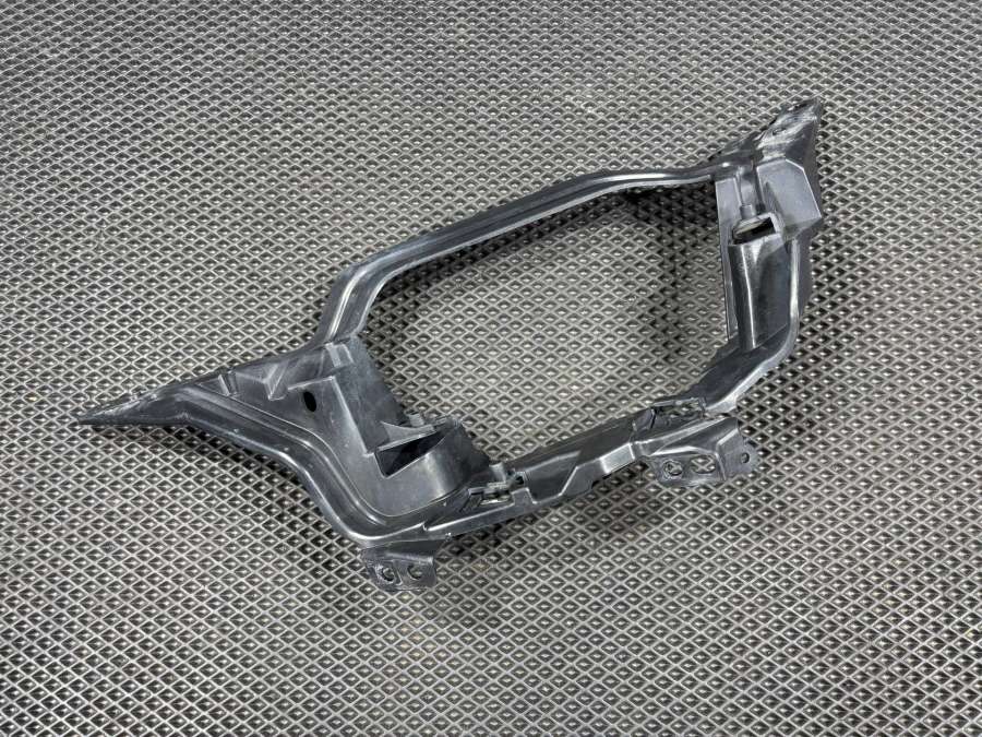 745262751127452627 Кронштейн глушителя  BMW X7 G07 2020г. | Фото № 2  745262751127452627 Кронштейн глушителя  BMW X7 G07 2020г. - Фото 2