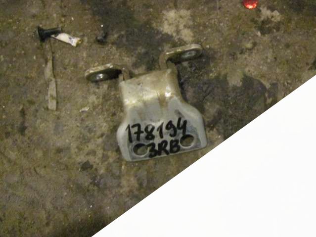 Петля двери задней правой верхняя Kia Spectra 0000г. | Фото № 1 Петля двери задней правой верхняя Kia Spectra 0000г. - Фото 1