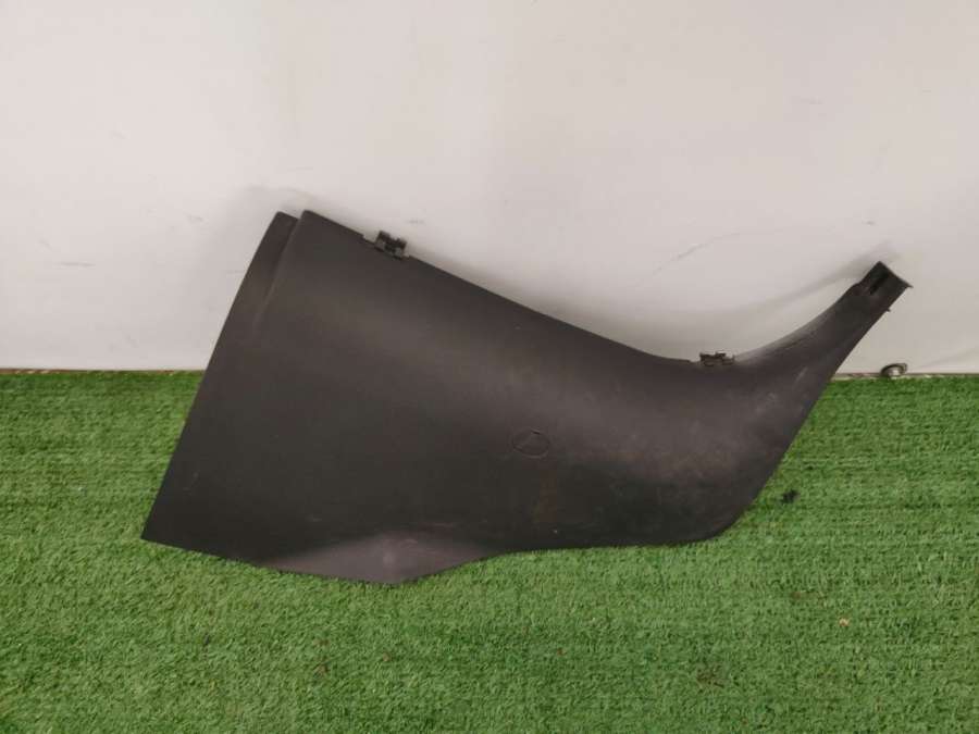 A1696800206 90020201 Обшивка стойки передней правой (накладка)  Mercedes B W245 2005г. | Фото № 2  A1696800206 90020201 Обшивка стойки передней правой (накладка)  Mercedes B W245 2005г. - Фото 2