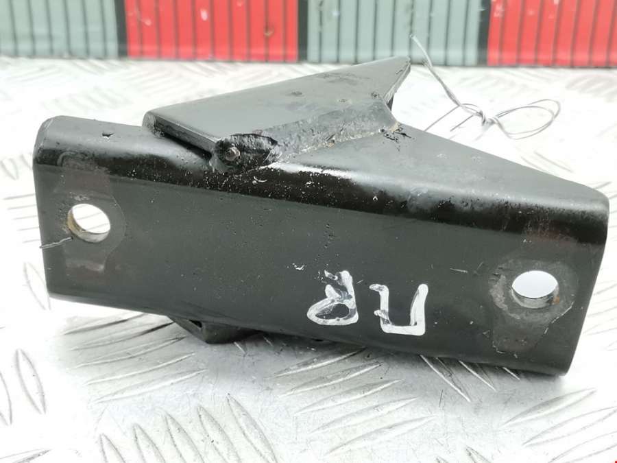 Кронштейн (крепление лапа) двигателя Hyundai Galloper 2 (1997-2003) Внедорожник 5дв. 2000г. | Фото № 3 Кронштейн (крепление лапа) двигателя Hyundai Galloper 2 (1997-2003) Внедорожник 5дв. 2000г. - Фото 3