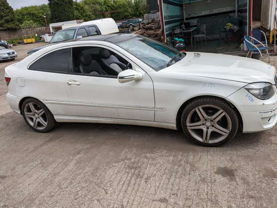 Полуось задняя правая (приводной вал шрус) Mercedes CLC-Class (CL203) (2008-2011) Купе 2010г. | Фото № 10 Полуось задняя правая (приводной вал шрус) Mercedes CLC-Class (CL203) (2008-2011) Купе 2010г. - Фото 10