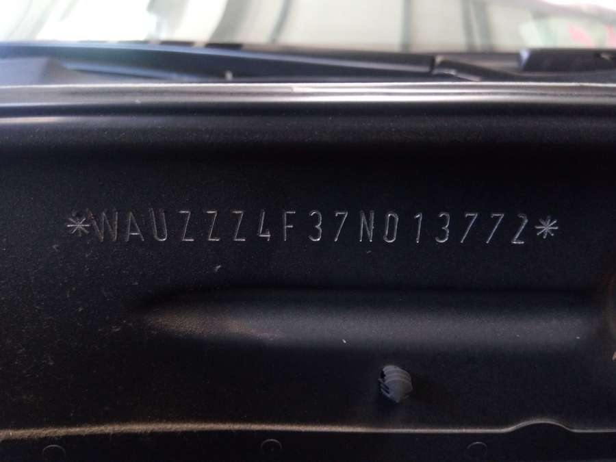 997006200 Моторчик стеклоподъемника Audi A6 C6 (2004-2011) Универсал 2006г. | Фото № 6 997006200 Моторчик стеклоподъемника Audi A6 C6 (2004-2011) Универсал 2006г. - Фото 6