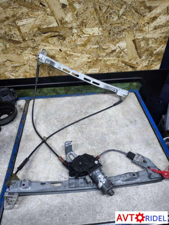 Стеклоподъемник электрический передний правый Peugeot 206 (1998-2009) 2004г. | Фото № 3 Стеклоподъемник электрический передний правый Peugeot 206 (1998-2009) 2004г. - Фото 3