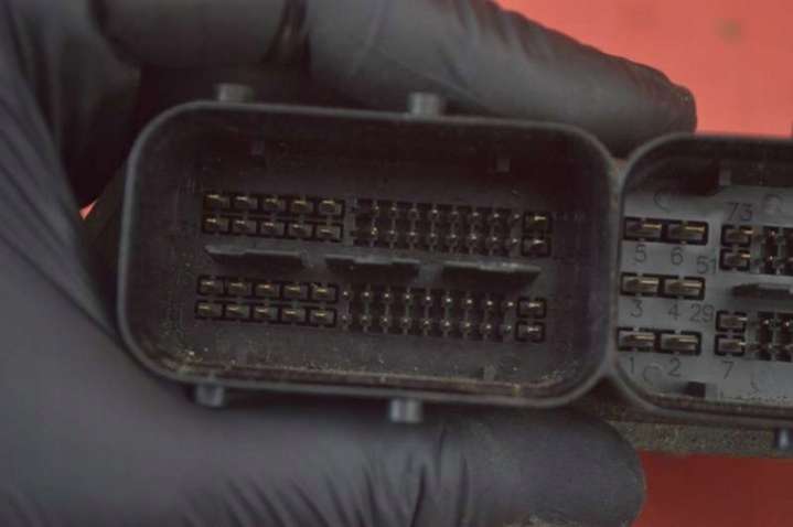 55196357 Блок управления двигателем Suzuki Ignis 2 поколение (2003-2008) 2003г. | Фото № 7 55196357 Блок управления двигателем Suzuki Ignis 2 поколение (2003-2008) 2003г. - Фото 7