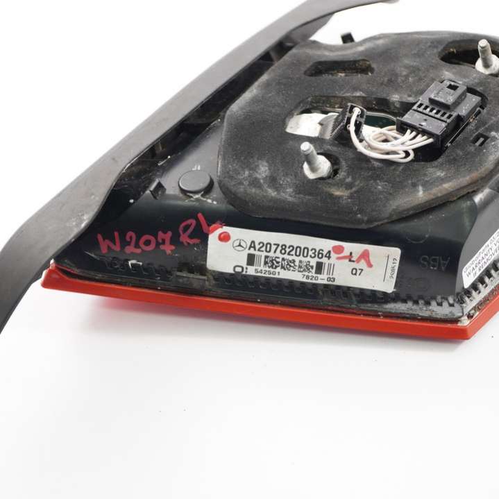 A2078200364 Фонарь задний левый Mercedes E W212/S212/C207/A207 (2009-2013) 2009г. | Фото № 8 A2078200364 Фонарь задний левый Mercedes E W212/S212/C207/A207 (2009-2013) 2009г. - Фото 8