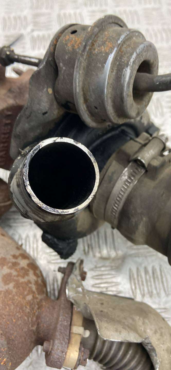 Турбина  Renault Trafic 2009г. | Фото № 5   Турбина  Renault Trafic 2009г. - Фото 5