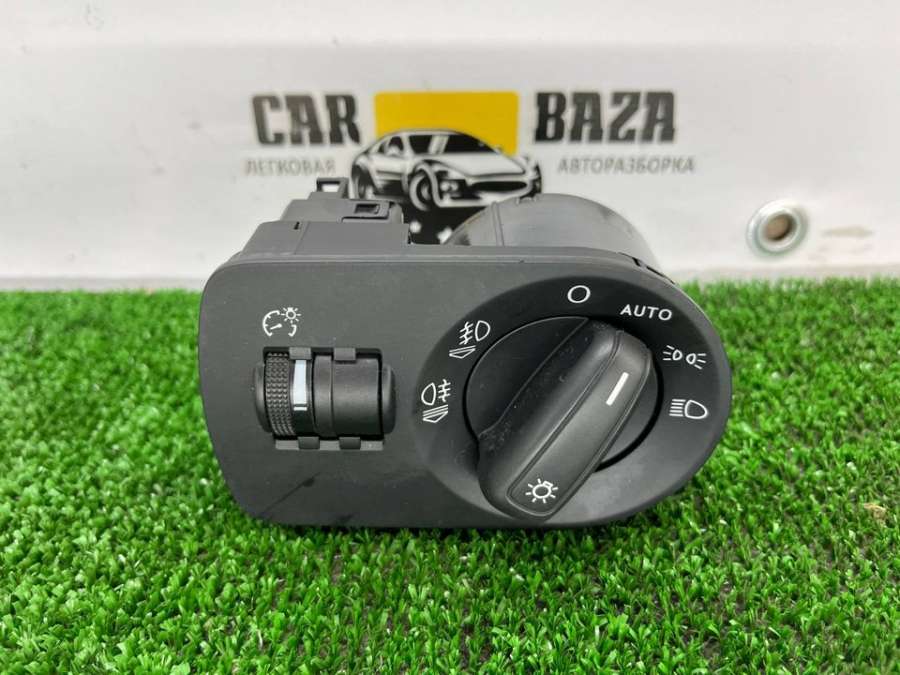 8X2941531AH  Переключатель света фар   Audi A1 8X 2014г. | Фото № 2  8X2941531AH  Переключатель света фар   Audi A1 8X 2014г. - Фото 2