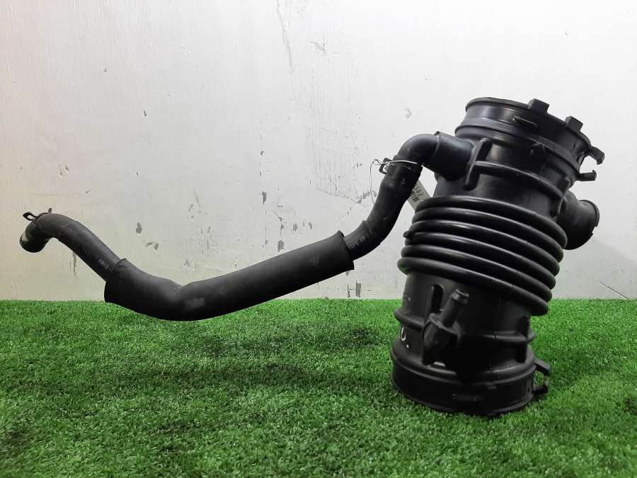 28130C5200 Патрубок воздушного фильтра  Hyundai Palisade Джип 2021г. | Фото № 6  28130C5200 Патрубок воздушного фильтра  Hyundai Palisade Джип 2021г. - Фото 6