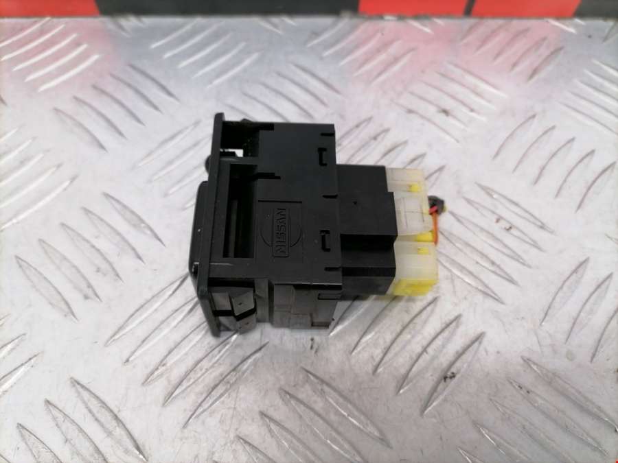 Джойстик регулировки зеркал Subaru Impreza 1 (GC/GF) (1992-2001) Универсал 1998г. | Фото № 2 Джойстик регулировки зеркал Subaru Impreza 1 (GC/GF) (1992-2001) Универсал 1998г. - Фото 2