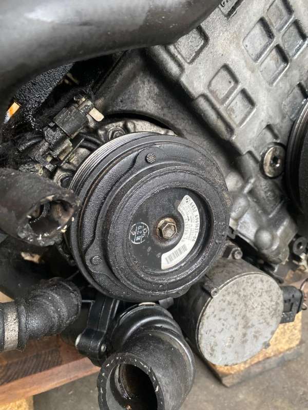 6.4526961621696E+17 Компрессор кондиционера BMW 5 2009г. | Фото № 1 6.4526961621696E+17 Компрессор кондиционера BMW 5 2009г. - Фото 1