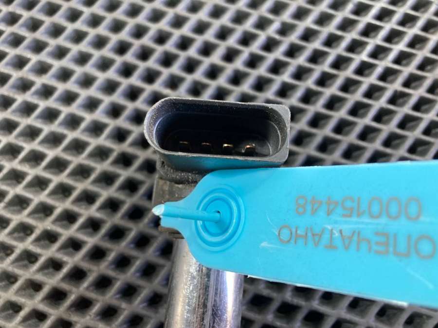 004010203107C905715A Катушка зажигания  Audi A8 D3/4E 2006г. | Фото № 6  004010203107C905715A Катушка зажигания  Audi A8 D3/4E 2006г. - Фото 6