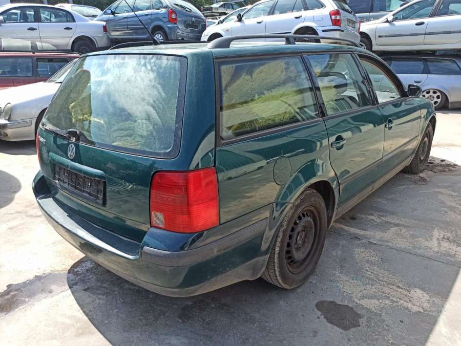 06A115417 Корпус масляного фильтра Volkswagen Passat 5 (1996-2000) Универсал 1999г. | Фото № 8 06A115417 Корпус масляного фильтра Volkswagen Passat 5 (1996-2000) Универсал 1999г. - Фото 8