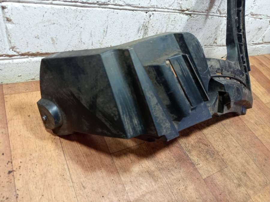 08620567 Кронштейн крепления бампера заднего Volvo XC90 внедорожник 2005г. | Фото № 6 08620567 Кронштейн крепления бампера заднего Volvo XC90 внедорожник 2005г. - Фото 6