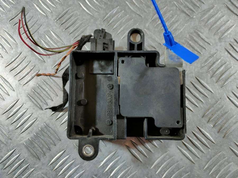 4E091518101990000064E0910181B Блок управления аккумулятором  Audi A8 D3/4E 2007г. | Фото № 4  4E091518101990000064E0910181B Блок управления аккумулятором  Audi A8 D3/4E 2007г. - Фото 4