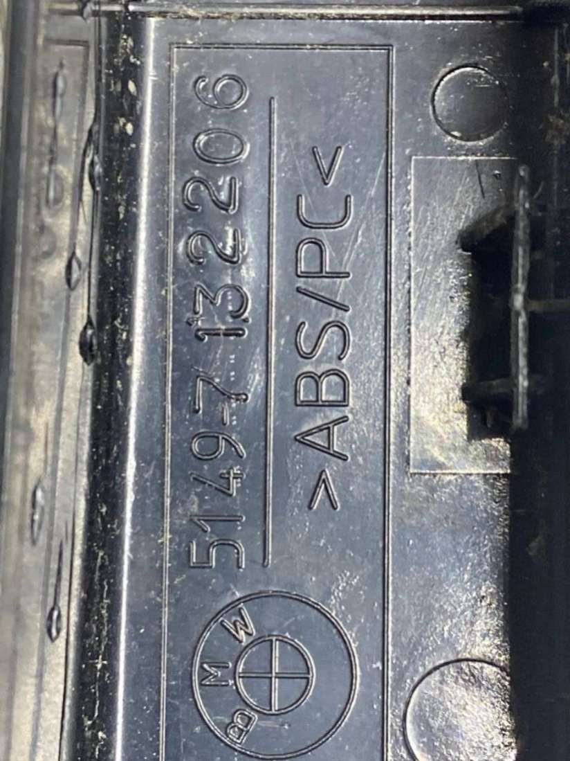 7132206 Накладка (молдинг) крышки багажника BMW X5 E53 2004г. | Фото № 6 7132206 Накладка (молдинг) крышки багажника BMW X5 E53 2004г. - Фото 6