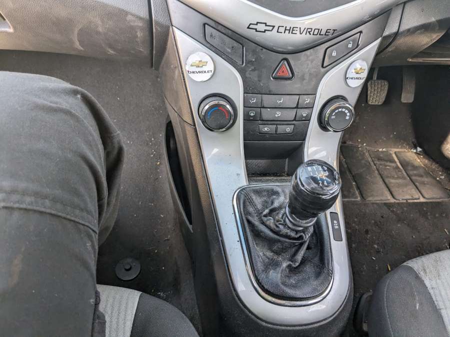 95062832 Накладка декоративная зеркала Chevrolet Cruze 2 (J300) (2008-2016) Универсал 2013г. | Фото № 9 95062832 Накладка декоративная зеркала Chevrolet Cruze 2 (J300) (2008-2016) Универсал 2013г. - Фото 9