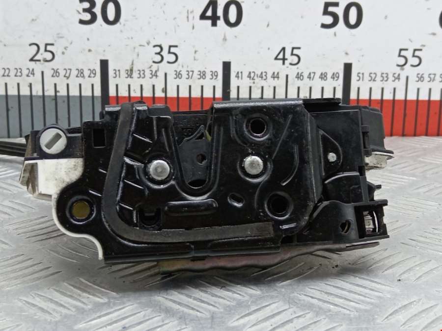 5K2837015B Замок двери передней левой Volkswagen Golf 6 (2007-2012) Хетчбэк 5дв. 2010г. | Фото № 3 5K2837015B Замок двери передней левой Volkswagen Golf 6 (2007-2012) Хетчбэк 5дв. 2010г. - Фото 3