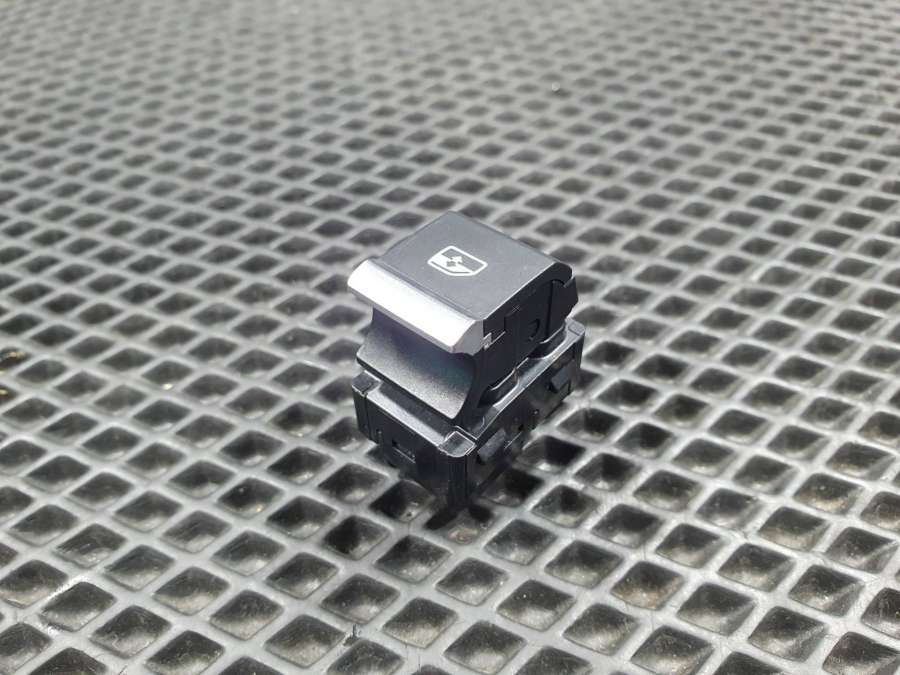 4M0959855 Кнопка стеклоподъемника двери задней левой  Audi A5 F5 2017г. | Фото № 3  4M0959855 Кнопка стеклоподъемника двери задней левой  Audi A5 F5 2017г. - Фото 3