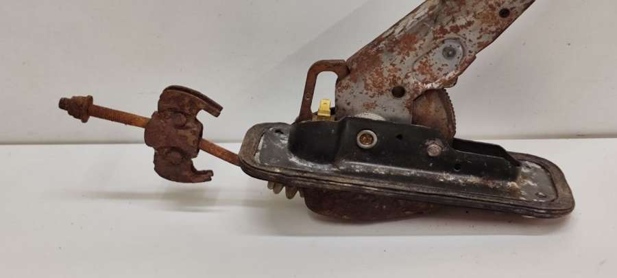 Рычаг ручного тормоза (ручник) Renault Espace 3 1998г. | Фото № 2 Рычаг ручного тормоза (ручник) Renault Espace 3 1998г. - Фото 2