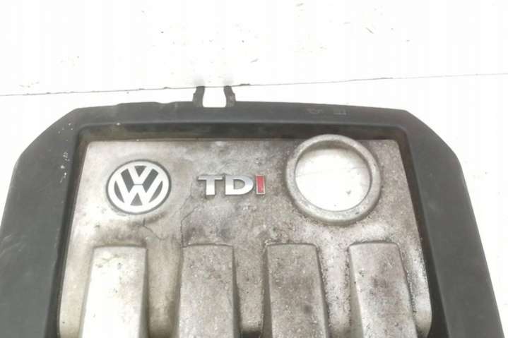 03G103925AA Декоративная крышка двигателя  Volkswagen Golf 5 поколение (2004-2009) 2004г. | Фото № 4  03G103925AA Декоративная крышка двигателя  Volkswagen Golf 5 поколение (2004-2009) 2004г. - Фото 4