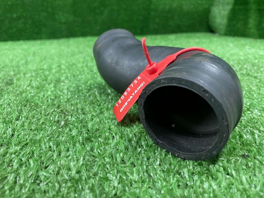 AJ812416LR0107948W938555AD Патрубок (трубопровод, шланг) Jaguar XF X250 CC9 2011г. | Фото № 2 AJ812416LR0107948W938555AD Патрубок (трубопровод, шланг) Jaguar XF X250 CC9 2011г. - Фото 2