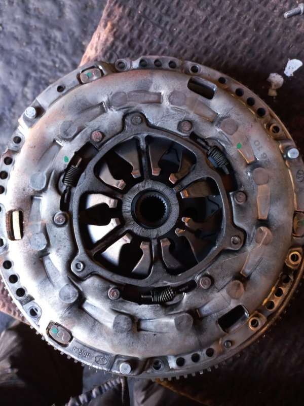 CBD Маховик Volkswagen Passat B6 2010г. | Фото № 3 CBD Маховик Volkswagen Passat B6 2010г. - Фото 3