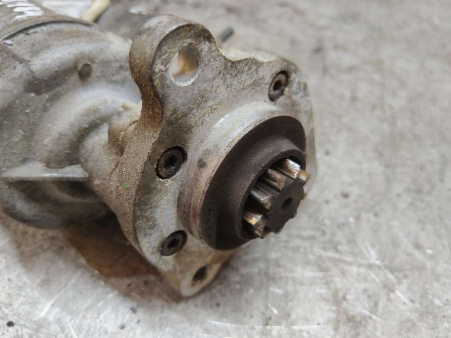 Стартер Skoda Fabia Хэтчбэк 5 дв. 2001г. | Фото № 4 Стартер Skoda Fabia Хэтчбэк 5 дв. 2001г. - Фото 4