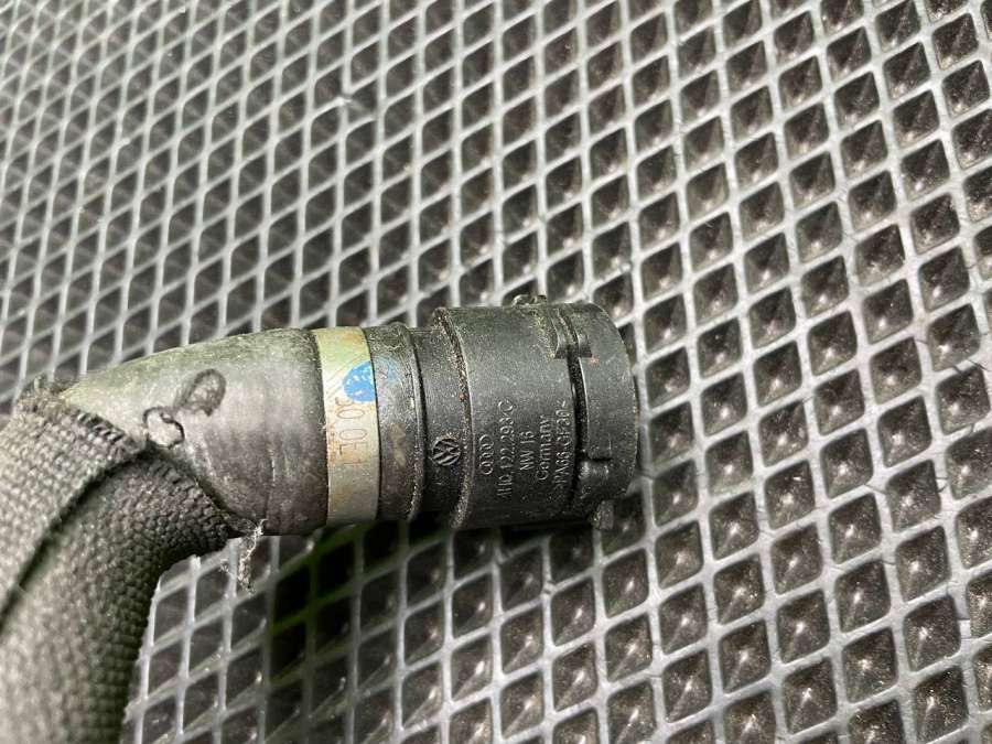 4H0121447M4H0122293C Патрубок (трубопровод, шланг) Audi A8 D4/4H 2014г. | Фото № 4 4H0121447M4H0122293C Патрубок (трубопровод, шланг) Audi A8 D4/4H 2014г. - Фото 4