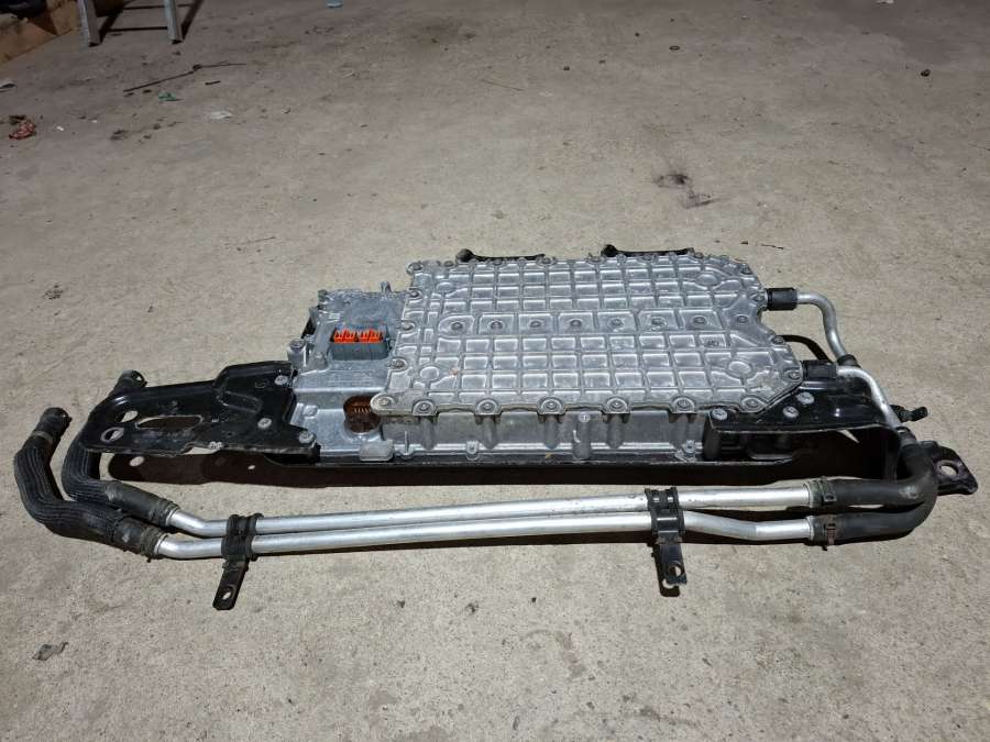 LX6810C700AB Высоковольтная батарея  Ford Escape внедорожник 5 дв. 2021г. | Фото № 4  LX6810C700AB Высоковольтная батарея  Ford Escape внедорожник 5 дв. 2021г. - Фото 4