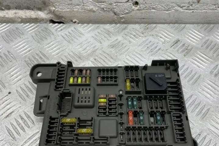 518954021A Блок предохранителей BMW X5 E70 (2006-2010) 2006г. | Фото № 1 518954021A Блок предохранителей BMW X5 E70 (2006-2010) 2006г. - Фото 1