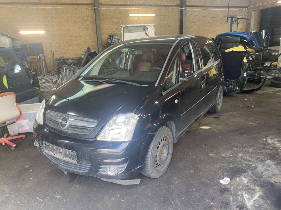 Клапан ЕГР EGR Opel Meriva A (2003-2010) Хетчбэк 5дв. 2006г. | Фото № 10 Клапан ЕГР EGR Opel Meriva A (2003-2010) Хетчбэк 5дв. 2006г. - Фото 10