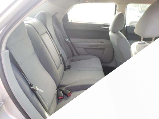 Лючок бензобака Chrysler 300C 1 (2004-2011) Седан 2007г. | Фото № 4 Лючок бензобака Chrysler 300C 1 (2004-2011) Седан 2007г. - Фото 4