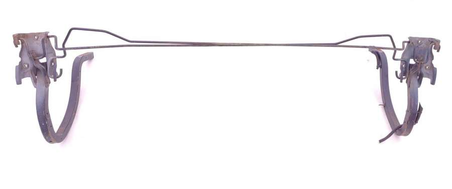 Торсион крышки багажника  Nissan Sunny N14 1992г. | Фото № 2   Торсион крышки багажника  Nissan Sunny N14 1992г. - Фото 2