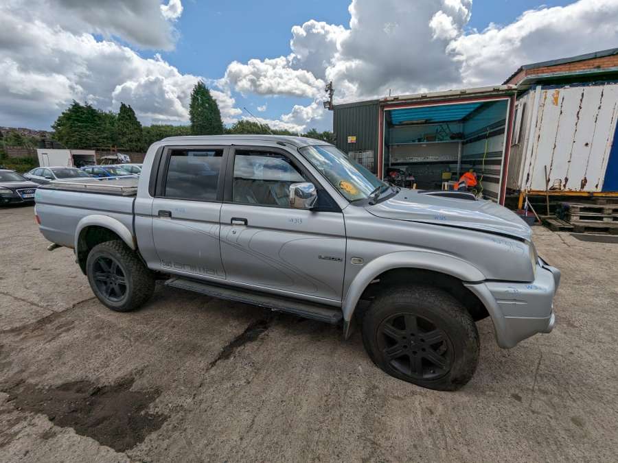 Трубка турбины Mitsubishi L200 3 (1996-2006) Пикап 2006г. | Фото № 13 Трубка турбины Mitsubishi L200 3 (1996-2006) Пикап 2006г. - Фото 13