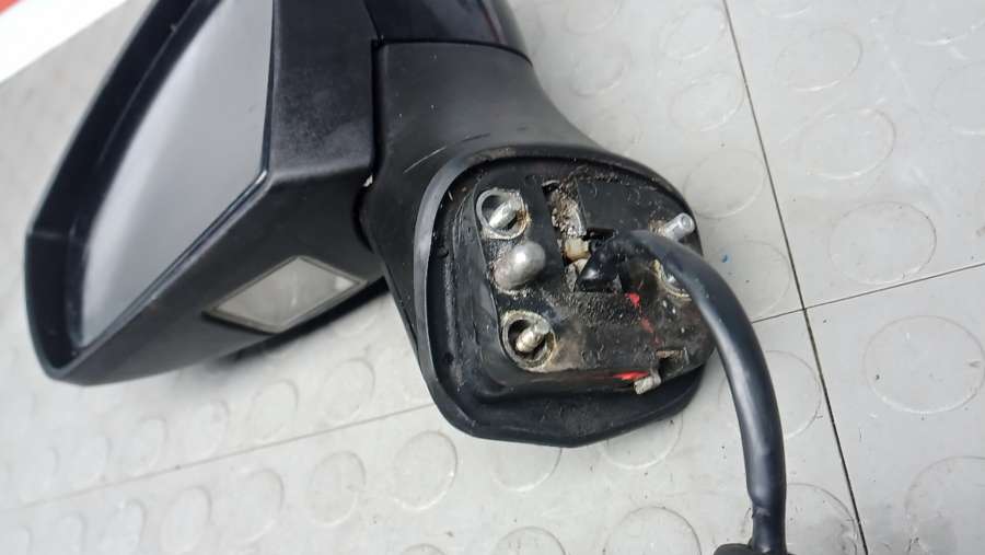 Зеркало наружное левое  FORD KUGA 1 2008г. | Фото № 8   Зеркало наружное левое  FORD KUGA 1 2008г. - Фото 8