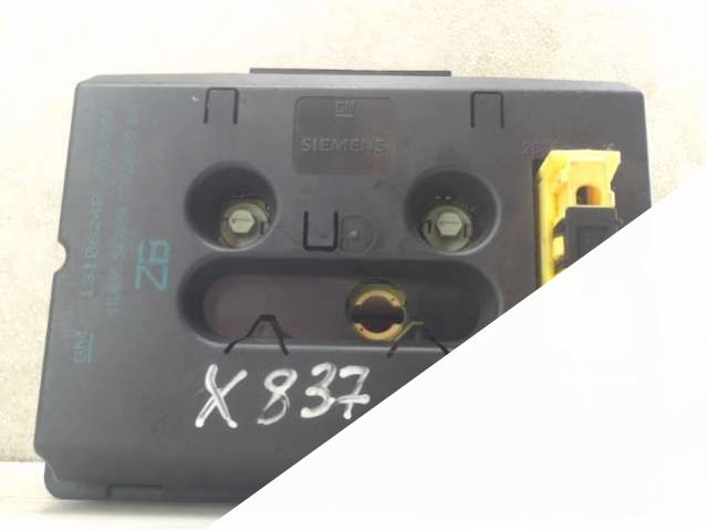 Часы Opel Zafira A (1999 - 2005) Минивен 2004г. | Фото № 2 Часы Opel Zafira A (1999 - 2005) Минивен 2004г. - Фото 2