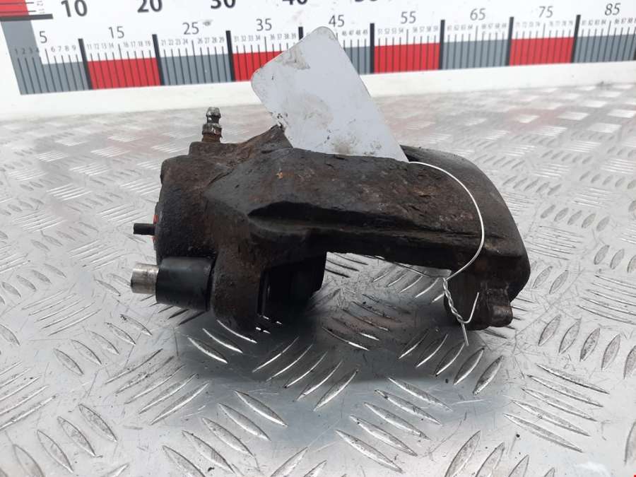 Суппорт передний левый Volkswagen Bora(Jetta) (1998-2005) Седан 1999г. | Фото № 4 Суппорт передний левый Volkswagen Bora(Jetta) (1998-2005) Седан 1999г. - Фото 4