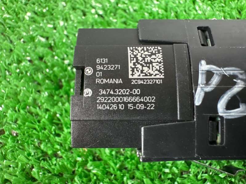 61316993047 6993047 61 31 6993047 61 31 9383535 9383535 61 31 9423271 9423271 Кнопка аварийной сигнализации  BMW 5 G30/G31 2022г. | Фото № 5  61316993047 6993047 61 31 6993047 61 31 9383535 9383535 61 31 9423271 9423271 Кнопка аварийной сигнализации  BMW 5 G30/G31 2022г. - Фото 5