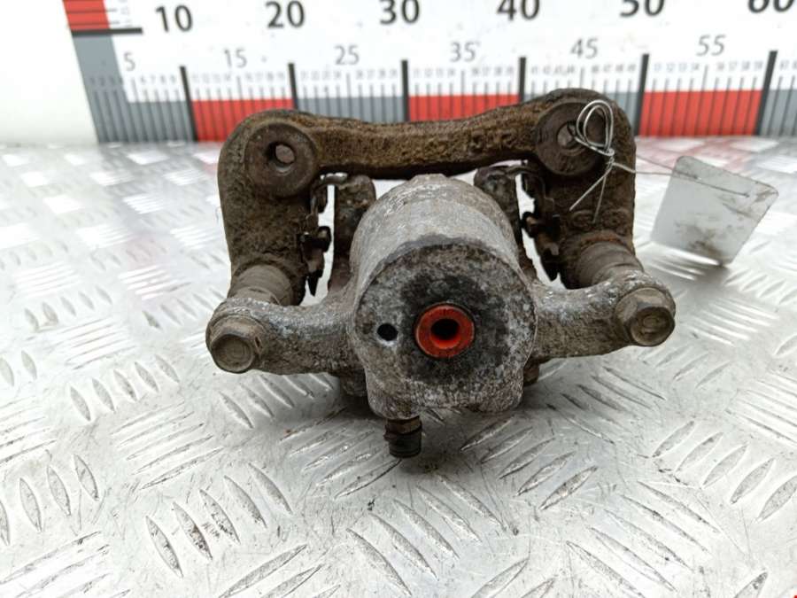 Суппорт задний левый Kia Sportage 3 (SL) (2010-2016) Внедорожник 5дв. 2013г. | Фото № 5 Суппорт задний левый Kia Sportage 3 (SL) (2010-2016) Внедорожник 5дв. 2013г. - Фото 5