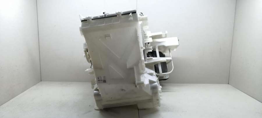 BBP3D Корпус отопителя (печки) Mazda 3 BL хетчбэк 5 дв. 2009г. | Фото № 4 BBP3D Корпус отопителя (печки) Mazda 3 BL хетчбэк 5 дв. 2009г. - Фото 4